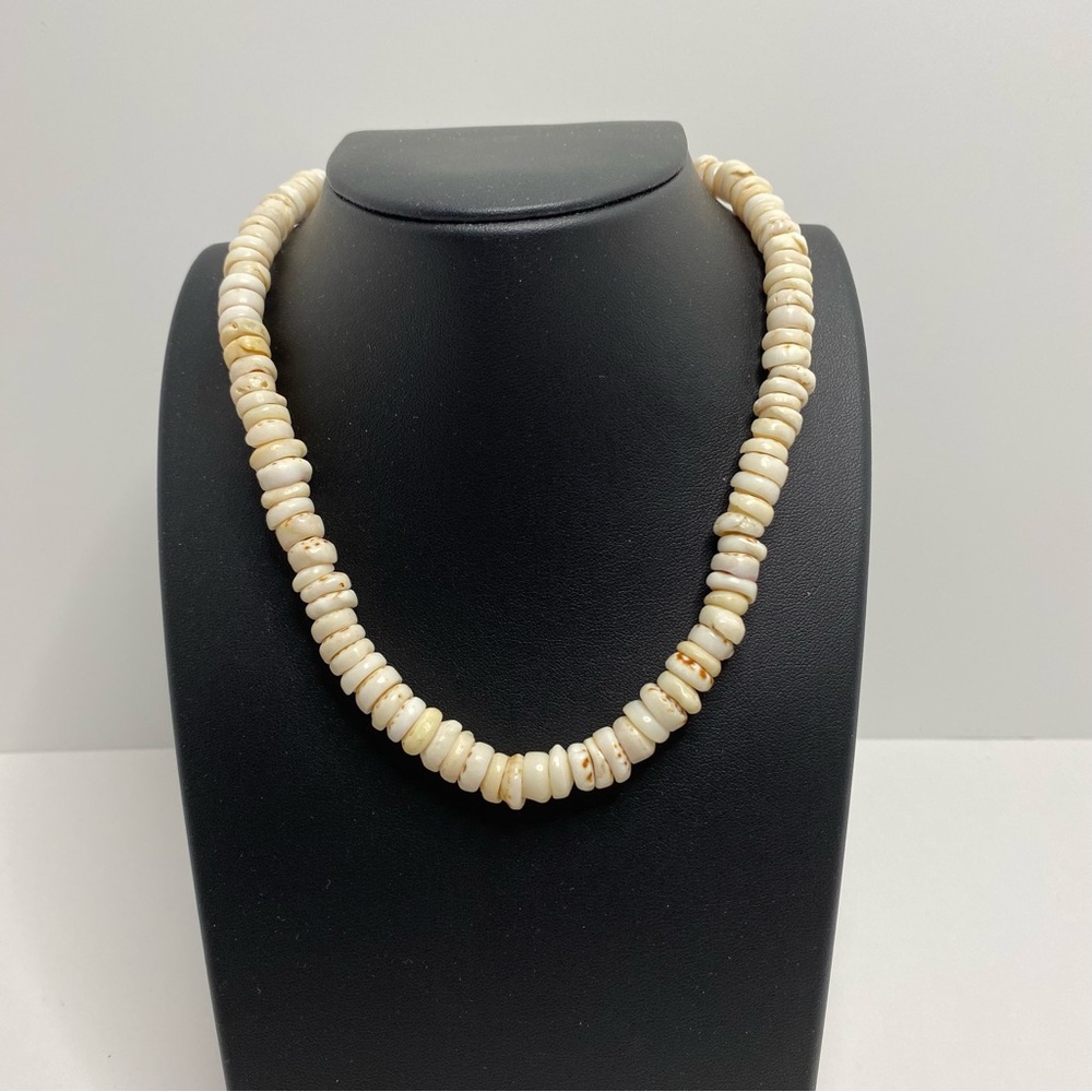 Vintage Puka Shell Necklace Surf Hawaii Coastal Beach Beaded 16”